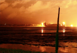 Levees blast downstram of Cairo, Ill, US (AP 2011)